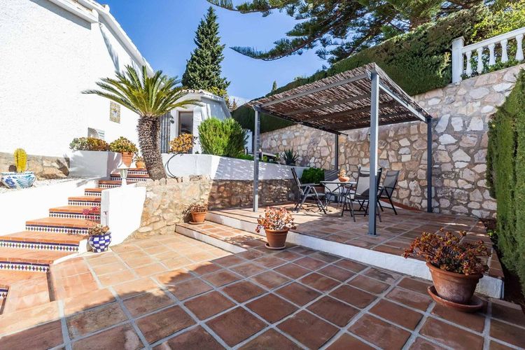 House | Resale in Torreblanca in Torreblanca, Costa del Sol - Photo 4