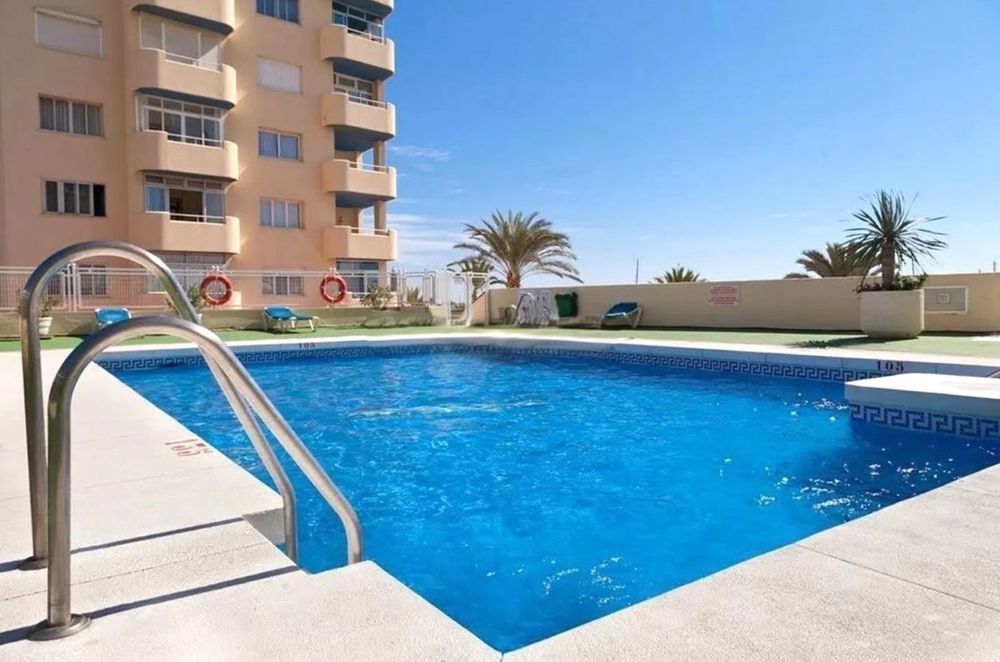 Apartment | Resale in Estepona in Estepona, Costa del Sol - Main property photo