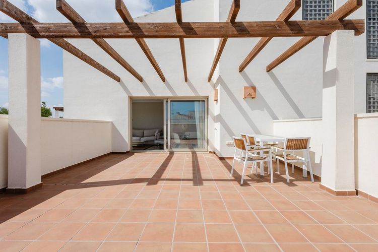Penthouse | Resale in Las Colinas Golf in Las Colinas Golf, Costa Blanca - Photo 2