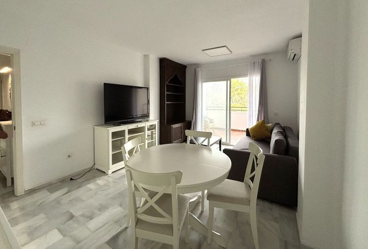 Apartment | Resale in Guadalmina Baja in Guadalmina Baja, Costa del Sol - Photo 4