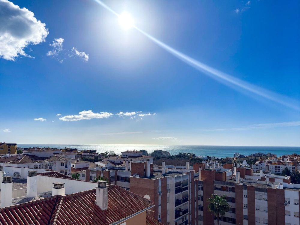 Apartment | Resale in Arroyo de la Miel in Arroyo de la Miel, Costa del Sol - Main property photo