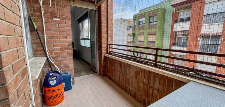 Apartment | Resale in Guardamar del Segura in Guardamar del Segura, Costa Blanca - Photo 3
