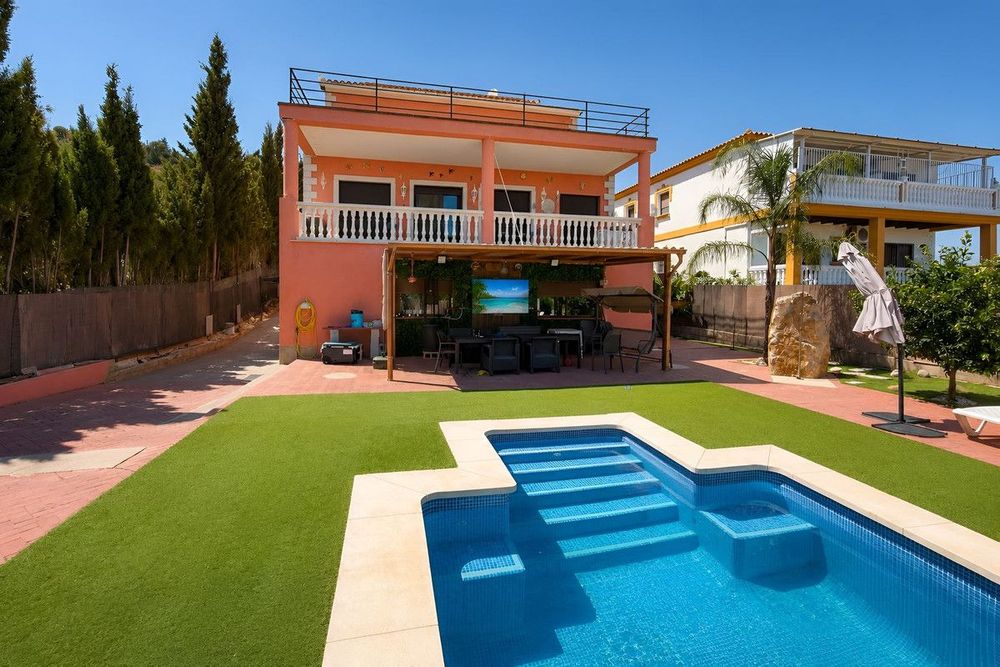House | Resale in Málaga in Málaga, Costa del Sol - Main property photo