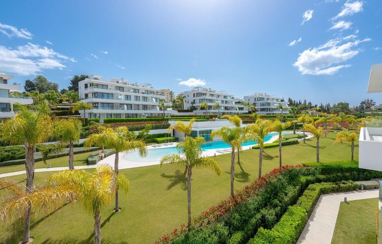 Apartment | Resale in Estepona - Development photo 1