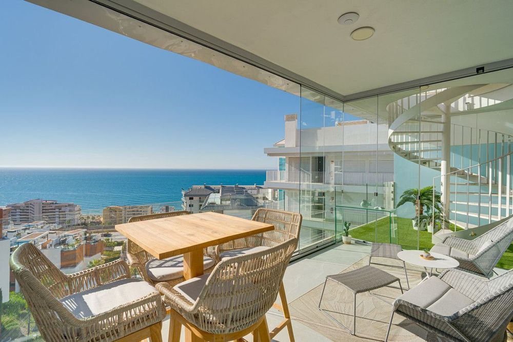 Penthouse | Resale in Fuengirola in Fuengirola Others, Costa del Sol - Main property photo