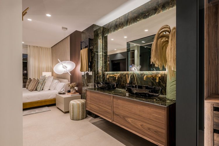 Apartment | Resale in Marbella in Marbella Others, Costa del Sol - Photo 3