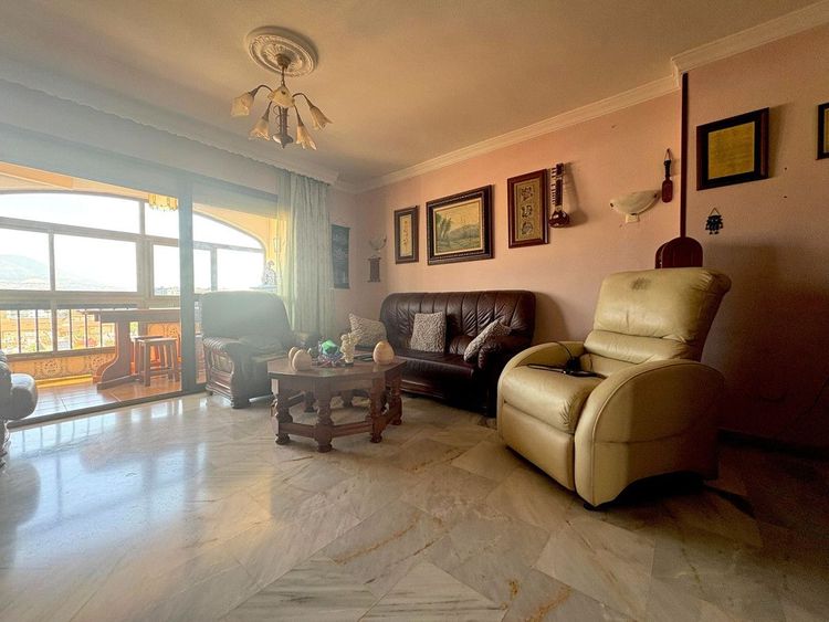 Apartment | Resale in Fuengirola in Fuengirola Others, Costa del Sol - Photo 4