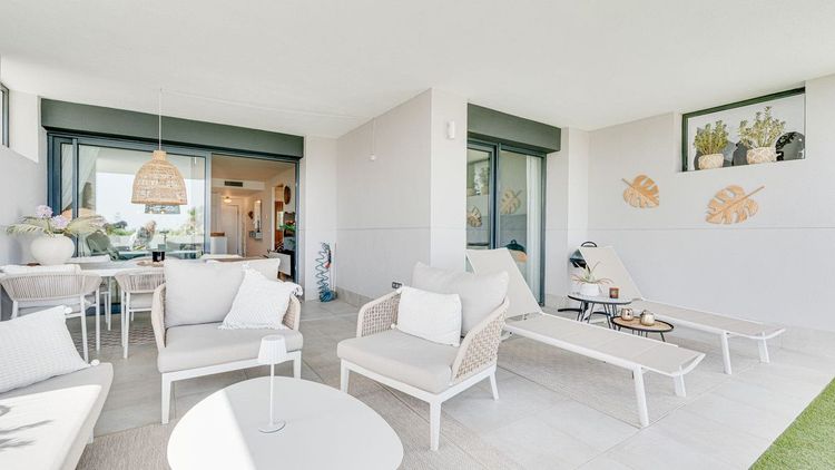 Apartment | Resale in Manilva in Manilva Others, Costa del Sol - Photo 4
