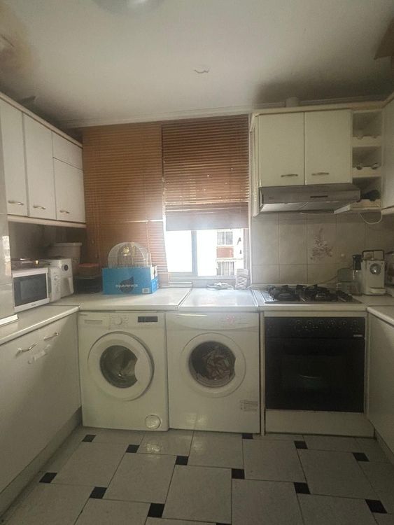 Apartment | Resale in Estepona in Estepona, Costa del Sol - Photo 2