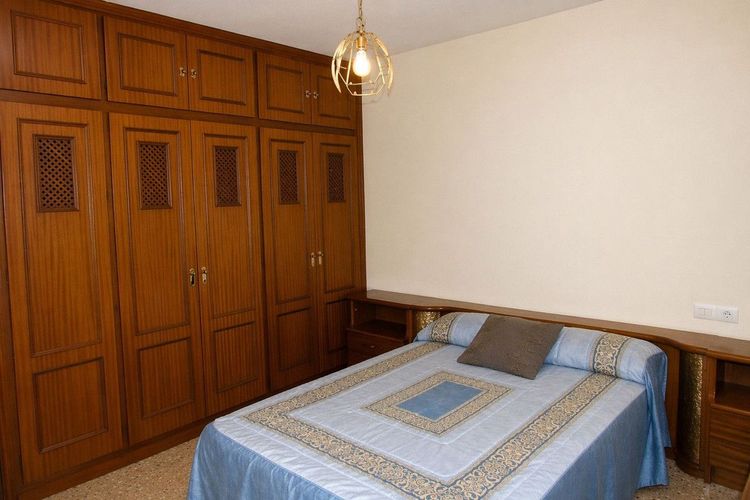 Apartment | Resale in Fuengirola in Fuengirola Others, Costa del Sol - Photo 5