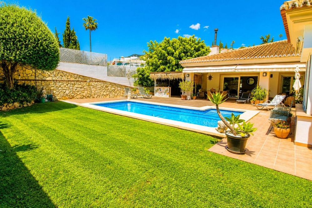 House | Resale in Sierrezuela in Sierrezuela, Costa del Sol - Main property photo