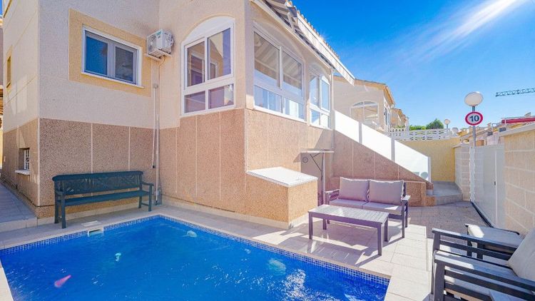House | Resale in Los Altos in Costa Blanca - Photo 4