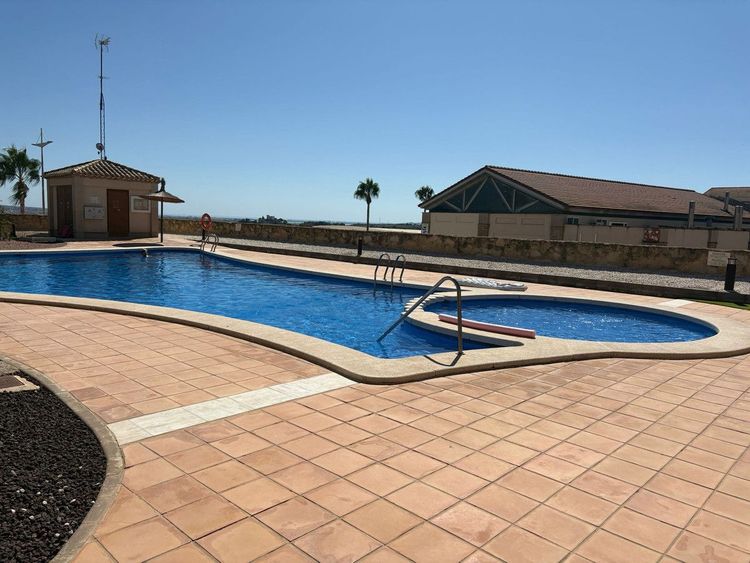 House | Resale in La Finca Golf in Costa Blanca - Photo 2