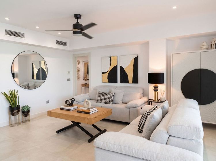 Apartment | Resale in Torremolinos in Torremolinos Others, Torremolinos, Costa del Sol - Photo 3