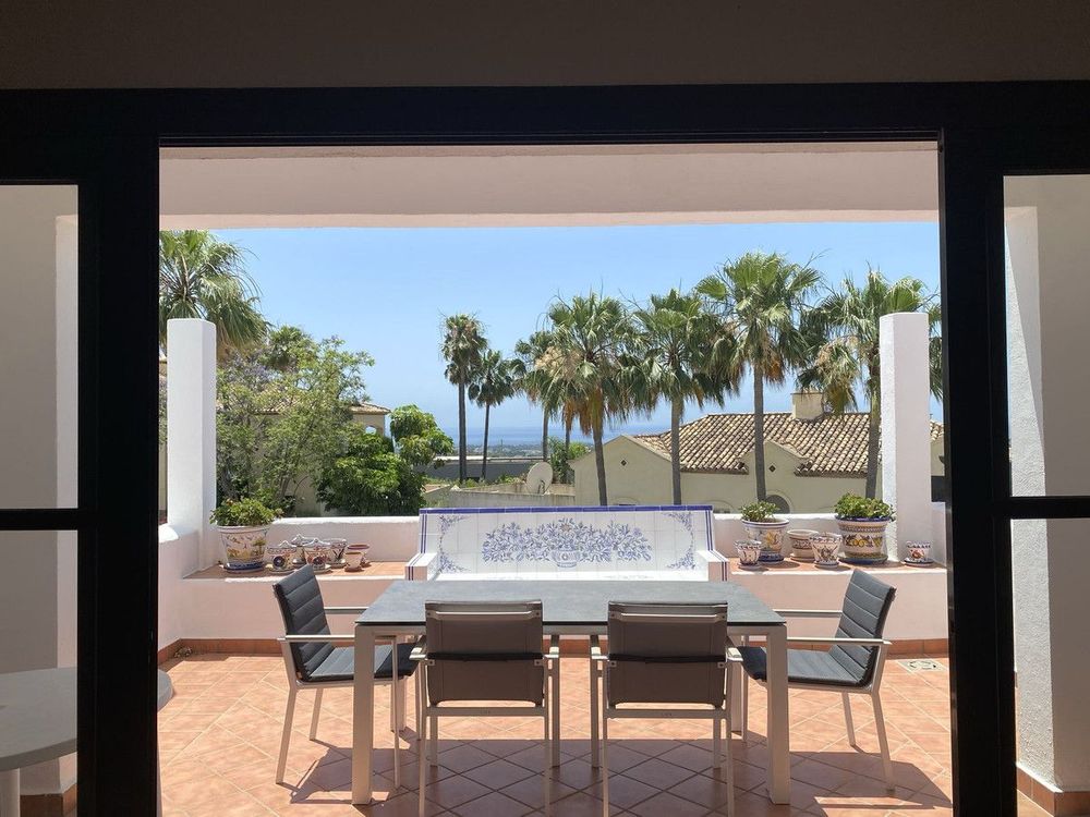 House | Resale in Los Arqueros in Los Arqueros, Costa del Sol - Main property photo