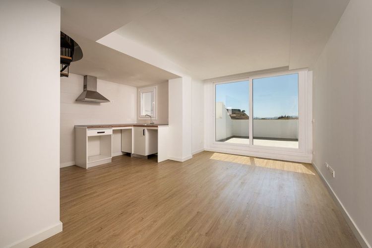 Penthouse | Resale in Torreblanca in Torreblanca, Costa del Sol - Photo 4