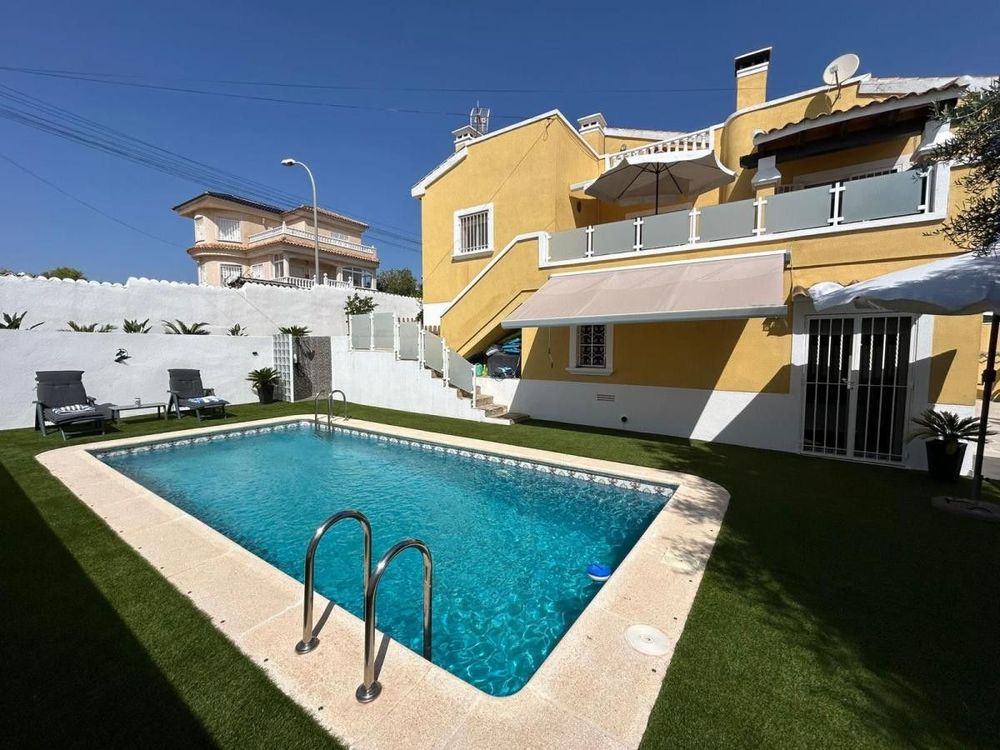 House | Resale in San Miguel de Salinas in San Miguel de Salinas, Costa Blanca - Main property photo