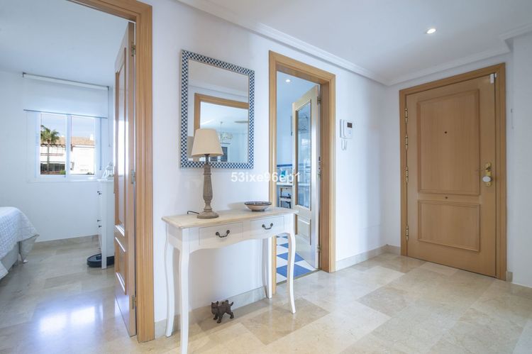 Apartment | Resale in Selwo in Selwo, Costa del Sol - Photo 5