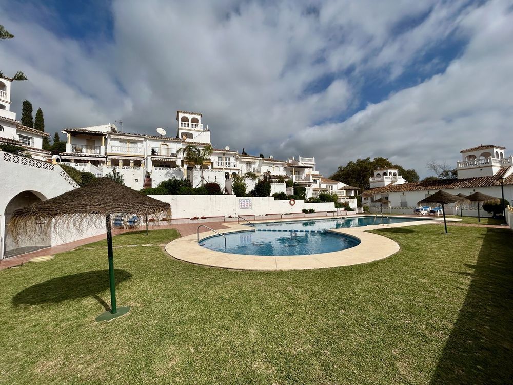 House | Resale in Elviria in Elviria, Costa del Sol - Main property photo