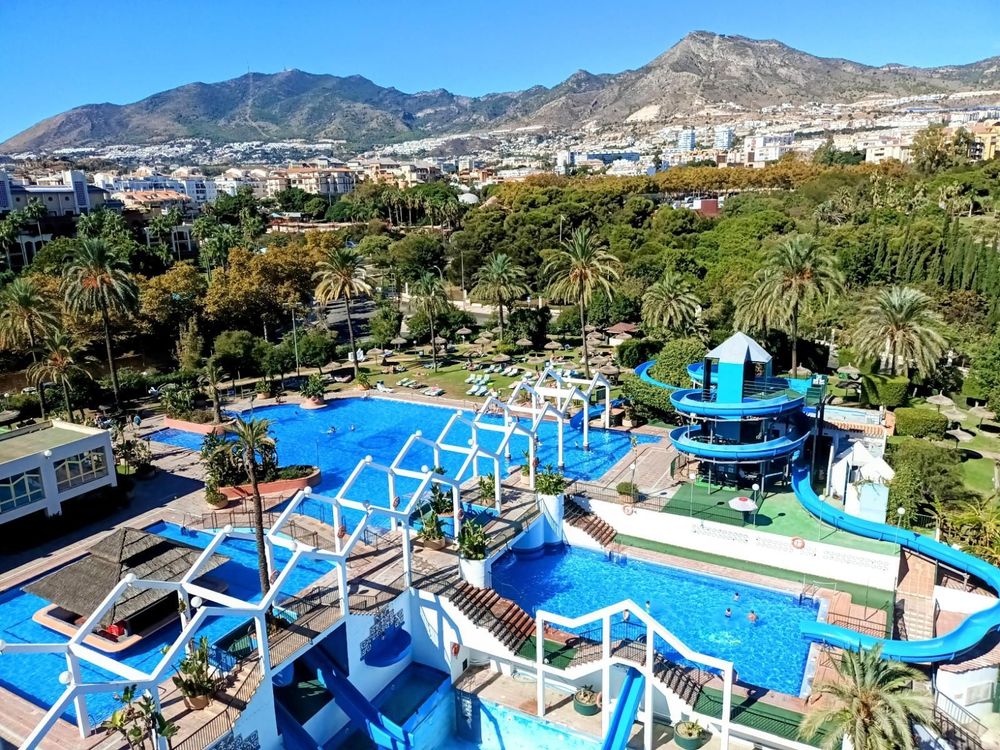 Apartment | Resale in Benalmadena Costa in Benalmadena Costa, Costa del Sol - Main property photo