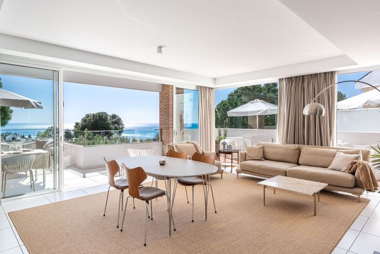 House | Resale in Benalmadena Costa in Benalmadena Costa, Costa del Sol - Photo 3