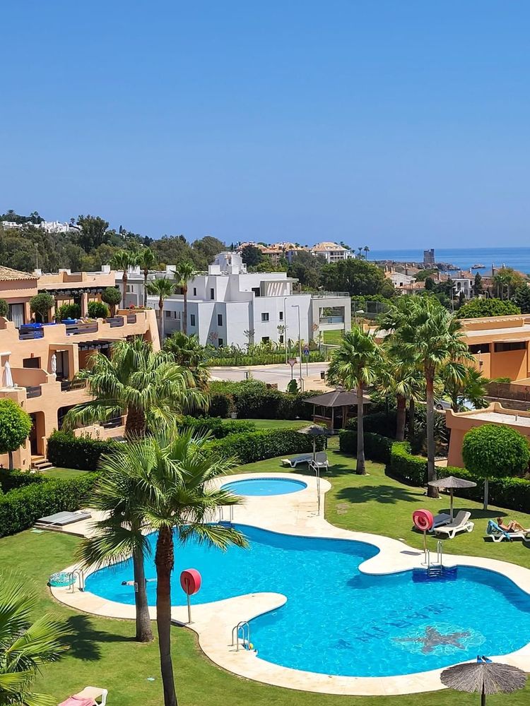 Penthouse | Resale in Casares in Casares Others, Costa del Sol - Main property photo