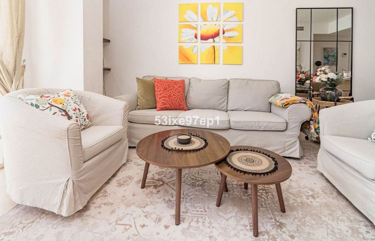 Penthouse | Resale in Calahonda in Calahonda, Costa del Sol - Photo 4