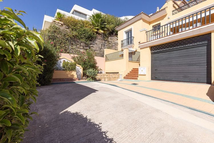 House | Resale in Las Brisas - Development photo 1