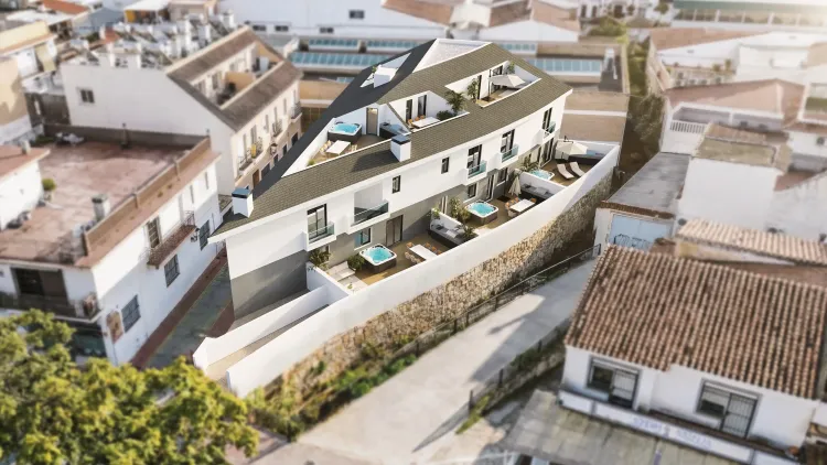 Azure Homes in Los Pacos, Costa del Sol - Photo 2