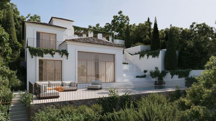House | Resale in Elviria in Elviria, Costa del Sol - Photo 2