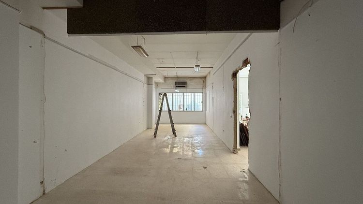 Apartment | Resale in Fuengirola in Fuengirola Others, Costa del Sol - Photo 4