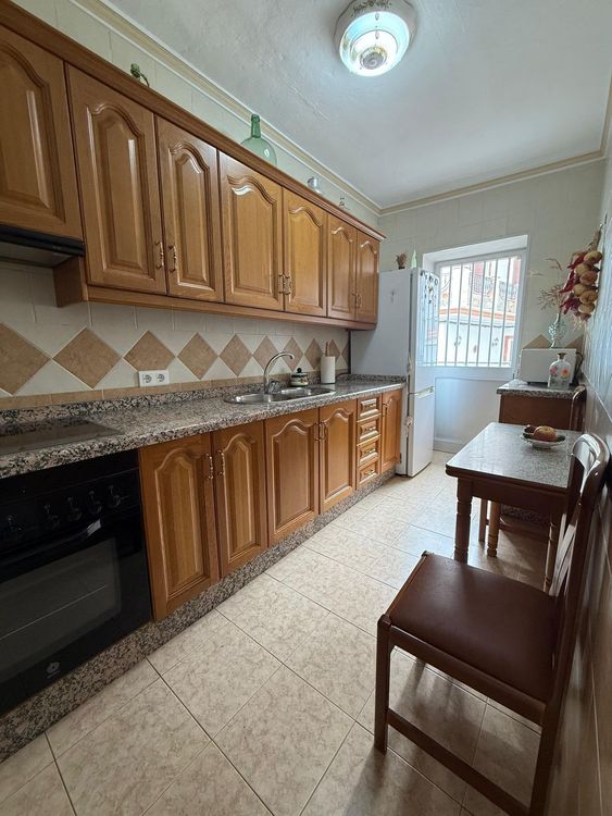 House | Resale in Guaro in Guaro, Costa del Sol - Photo 3