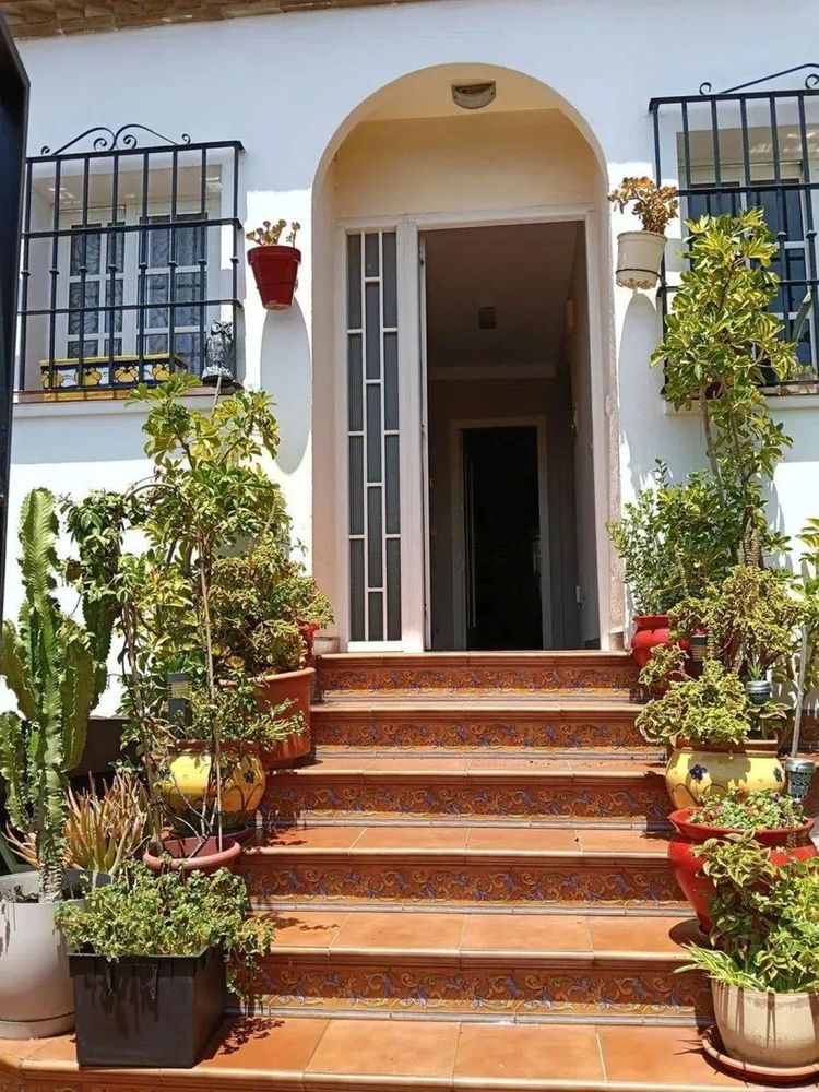 House | Resale in El Pinillo in El Pinillo, Costa del Sol - Main property photo