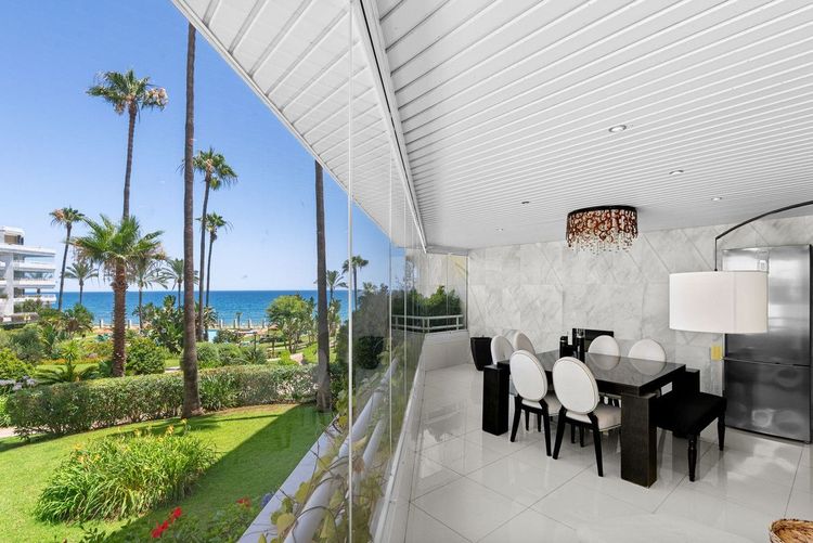 Apartment | Resale in Marbella in Marbella Others, Costa del Sol - Photo 3