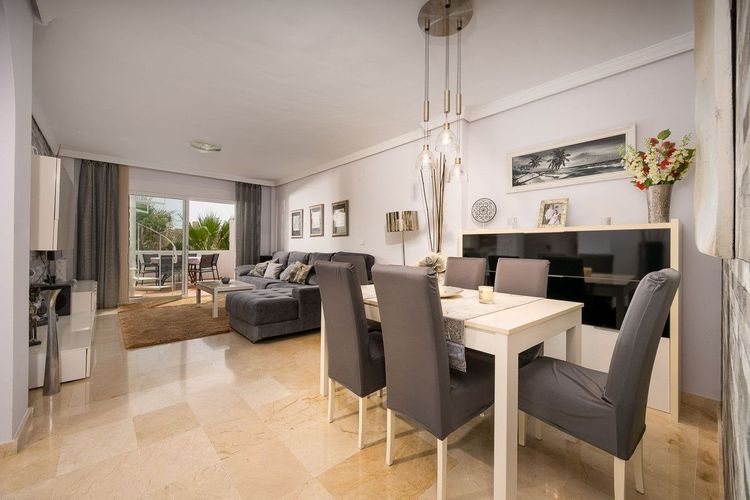 Penthouse | Resale in El Paraiso in El Paraiso, Costa del Sol - Photo 5