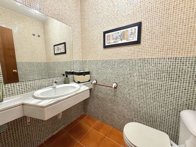 House | Resale in Cancelada in Cancelada, Costa del Sol - Photo 5