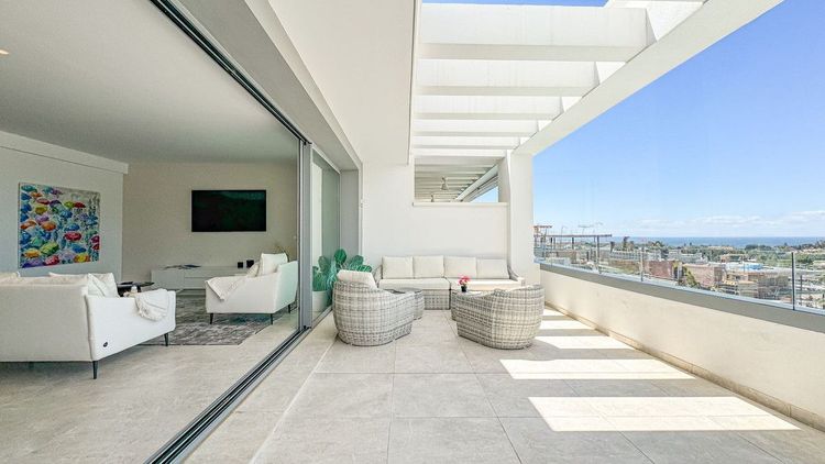 Penthouse | Resale in Marbella in Marbella Others, Costa del Sol - Photo 3