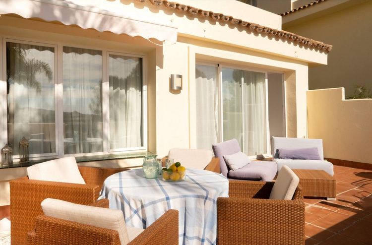 Apartment | Resale in Benahavís in Benahavís Others, Costa del Sol - Photo 5