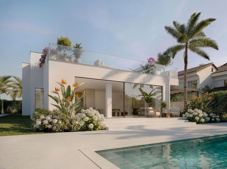 House | Resale in Guadalmina Alta in Guadalmina Alta, Costa del Sol - Photo 2