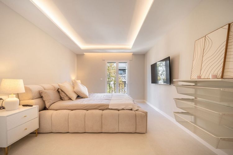 Penthouse | Resale in Nueva Andalucía in Nueva Andalucía Others, Costa del Sol - Photo 5