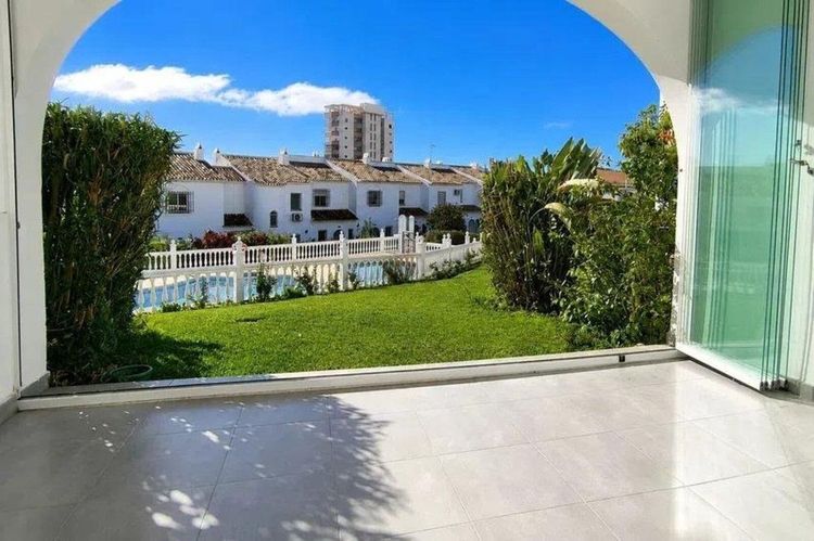 House | Resale in Riviera del Sol in Riviera del Sol, Costa del Sol - Photo 3