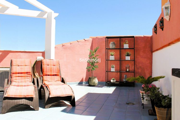 Penthouse | Resale in Marbella in Marbella, Costa del Sol - Photo 3
