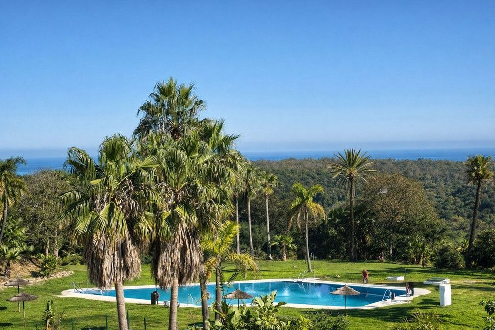 Apartment | Resale in San Roque in San Roque, Costa del Sol - Main property photo