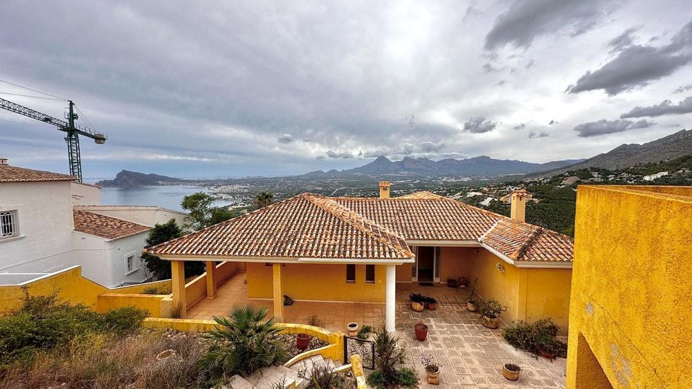 House | Resale in Altea - Property photo 1