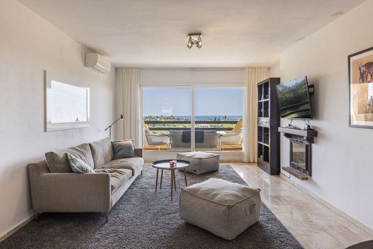 Apartment | Resale in Selwo in Selwo, Costa del Sol - Photo 3