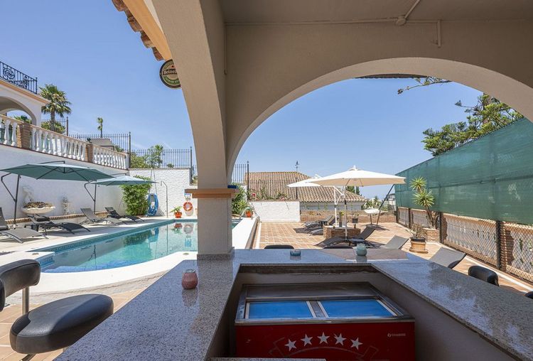 House | Resale in Mijas in Mijas Others, Costa del Sol - Photo 4