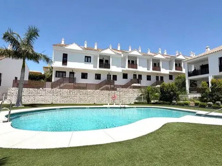 House | Resale in Riviera del Sol in Riviera del Sol, Costa del Sol - Photo 3