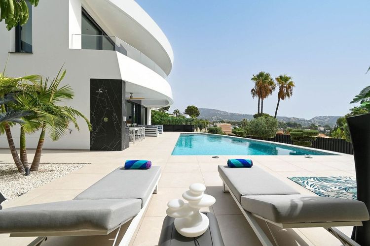 House | Resale in Moraira in Moraira, Costa Blanca - Photo 3