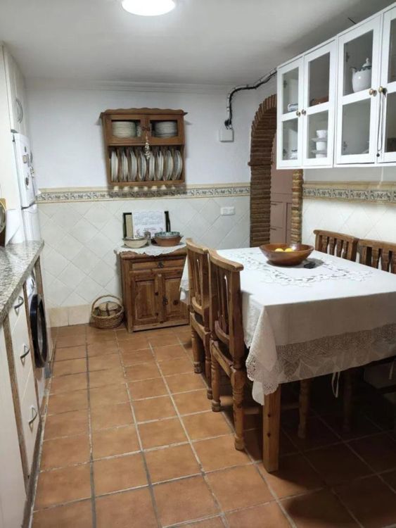 Apartment | Resale in Torreguadiaro in Torreguadiaro, Costa del Sol - Photo 5