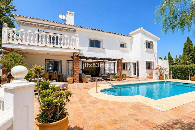 House | Resale in Riviera del Sol - Development photo 1